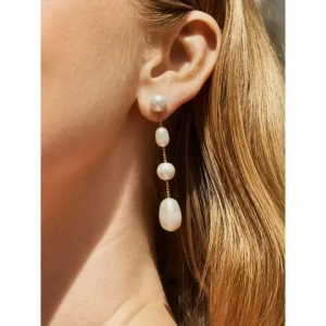 Friends & Family Event - 25% Off Everything Sale @ BaubleBar 