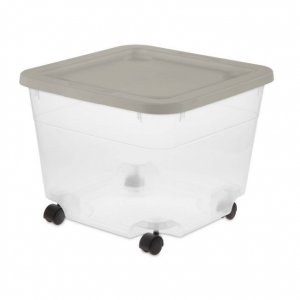 Room Essentials™ 轮式 50 夸脱储物盒太空飞船灰色