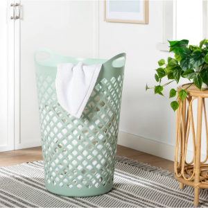 Room Essentials™洗衣篮绿色