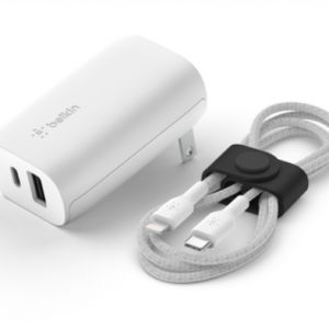 Belkin - BOOST↑CHARGE™ USB-C™ + USB-A Wall Charger 32W + USB to Lightning Cable