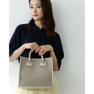 40％オフN. Natural Beauty Basic　スクエアパイピングトートバッグ