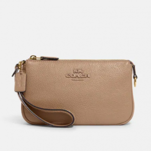 Coach Outlet官网 Coach Nolita 19 奶茶色麻将包4折热卖 