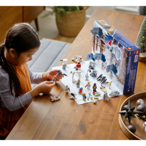 Lego  星战 2022圣诞倒计时日历 75340