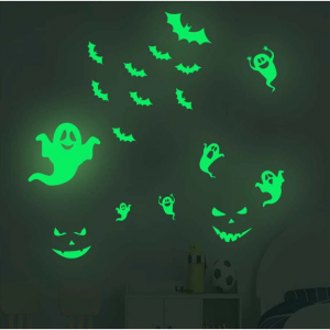 万圣节蝙蝠和幽灵夜光墙贴