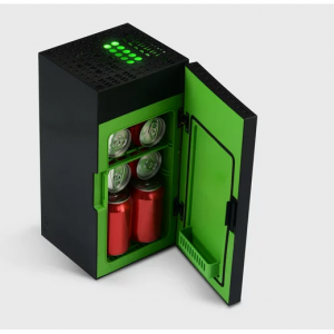 XBOX SERIES X REPLICA MINI 8 CAN FRIDGE (Thermoelectric Cooler) @ Walmart