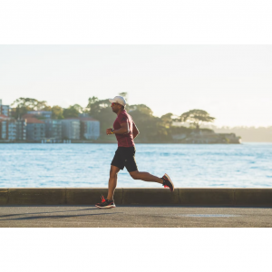 2025最全跑步鞋选购攻略（种类及功能特点+材质+品牌及热门款推荐）