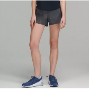 lululemon Speed Up 中腰短裤