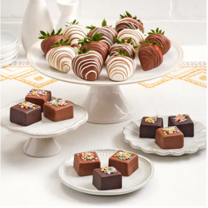 芝士蛋糕+巧克力蘸草莓