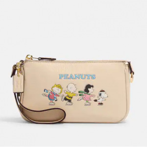 Coach Outlet官网 Coach X Peanuts Nolita 19 麻将包额外8折热卖 