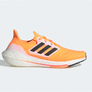 adidas Ultraboost 22 运动鞋