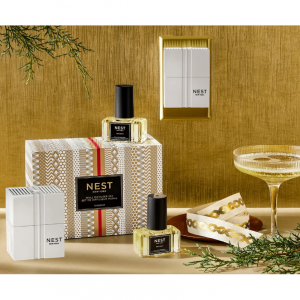 Puchase Two Festive Wall Diffuser Sets And Enjoy Two Complimentary Refill Duos Of Your Choice