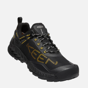 Keen NXIS EVO 防水运动鞋