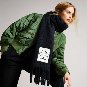 Ted Baker Tiba 花朵围巾