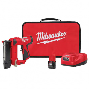 Milwaukee M12 射釘器+電池+充電器+收納包套裝 @ Home Depot