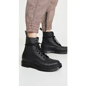 Shopbop.com官网Dr. Martens 1460 八孔马丁靴优惠！