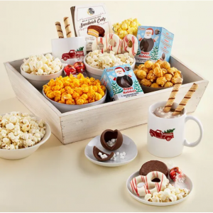 Holiday Spirit 爆米花小吃+两个杯子礼品套装