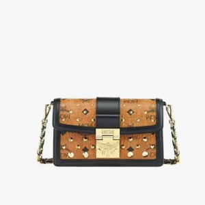 MCM 斜挎包