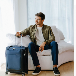 Boxing Week -  Up To 40% Off Luggage Sale @ Samsonite Canada