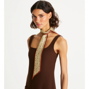 Tory Burch  小兔印花丝巾