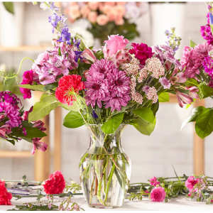 Regal Jewel – A Florist Original花束，Deluxe