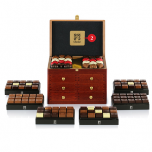 114颗巧克力 | 163 x 226 x 153 mm | 1050 g