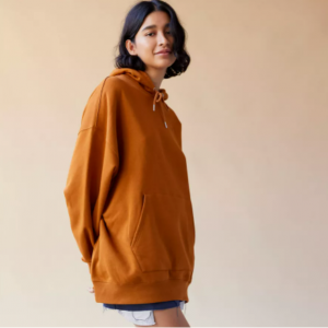Urban Outfitters官网 Champion UO Exclusive Oversized 联名款卫衣特惠 
