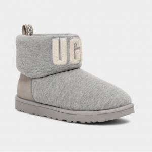 UGG Australia官网 UGG Classic 新款迷你雪地靴7折优惠！