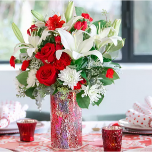 Valentine's Day - 57% off Teleflora flowers @Groupon