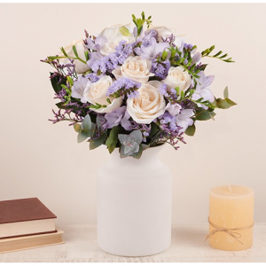 Elegant Beauty 玫瑰和小苍兰,Premium