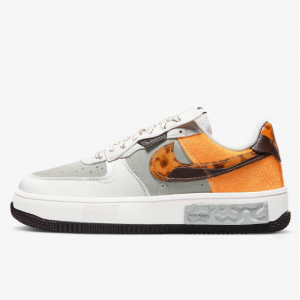 Nike Air Force 1 Fontanka 女士板鞋