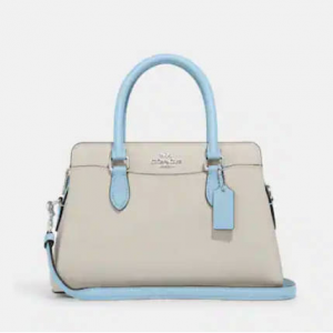 Coach Outlet - Up to 70% Off Totes & Carryalls