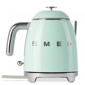 SMEG 高颜值家居电器热卖 收电热水壶、咖啡机 @ SSENSE