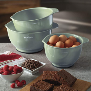 KitchenAid Classic Mixing Bowls, Set of 3, Pistachio, 3.5 quarts @ Amazon