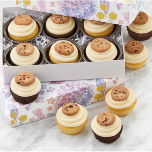 Buttercream-Frosted Chocolate & Vanilla Mother’s Day Cupcakes - 12