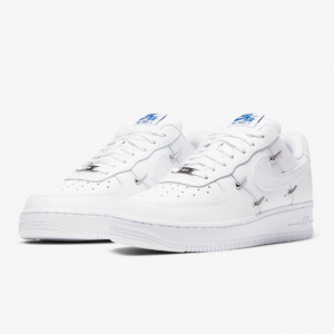 29% Off Nike Air Force 1 '07 LX Women's Shoes