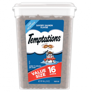 TEMPTATIONS Classic Crunchy and Soft Cat Treats Savory Salmon Flavor, 16 oz. Tub @ Amazon