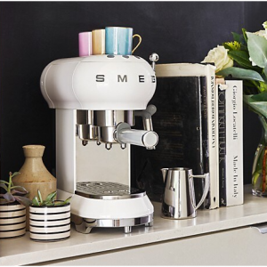 Smeg  细长意式浓缩咖啡机