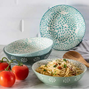 Baum Mums 4-piece Dinner Bowl Set @ Costco 