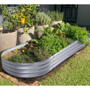 Land Guard 鋼製庭院花床 4x2x1ft @ Amazon