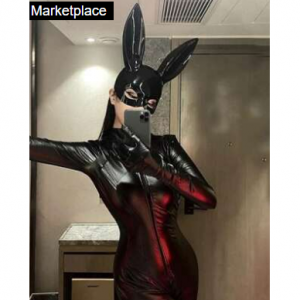 带兔子耳朵的面具