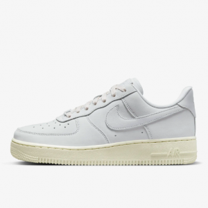 Nike Air Force 1 Premium Women's Shoes