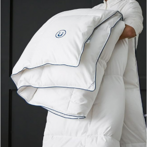 Bedsure Down Comforter King Size 106"x90", White @ Amazon