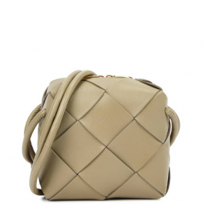 BOTTEGA VENETA Mini Cassette 斜挎包