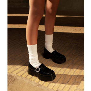 Charles & Keith Gem-Embellished Chunky 厚底乐福鞋