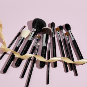 Upgrade! Black Friday & Cyber Monday Sitewide Sale @ Sigma Beauty 