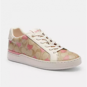 Coach Clip Low Top Sneaker In Signature Canvas With Hearts