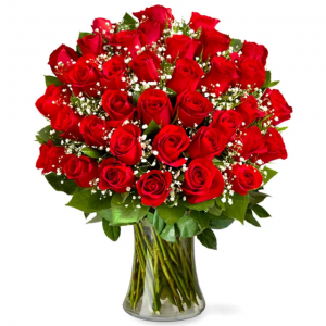 三打優質紅玫瑰花瓶