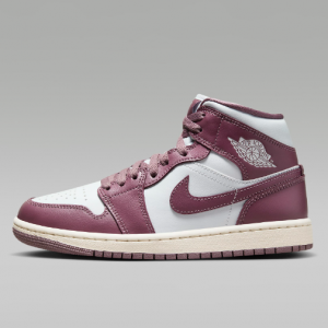 Air Jordan 1 Mid 女士篮球鞋