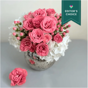 白色和珊瑚浆果和玫瑰花束,Premium