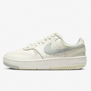 Nike Gamma Force Women's Shoes